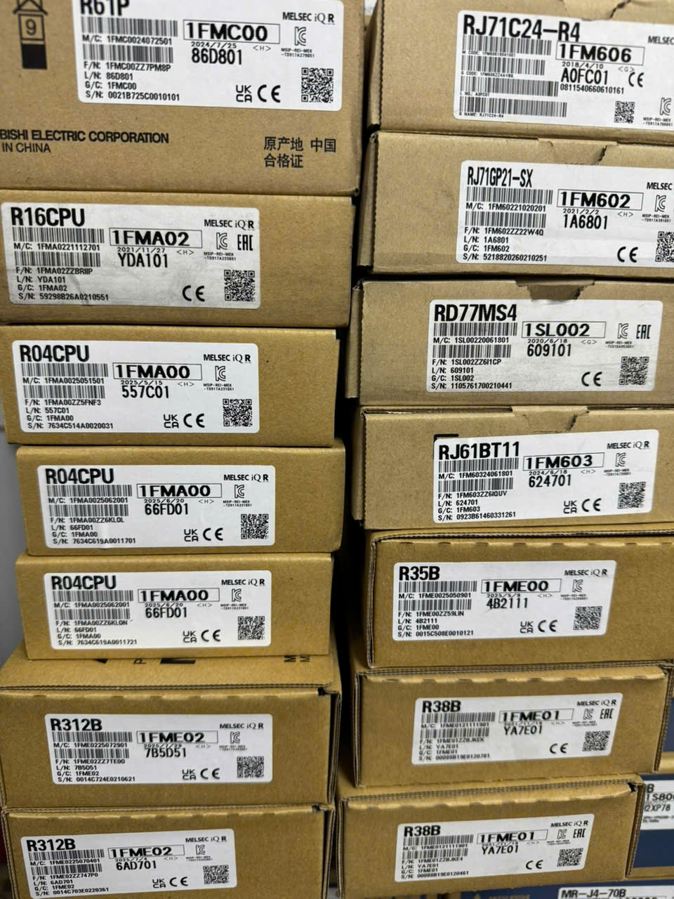 MODULE NGUỒN MITSUBISHI R63P