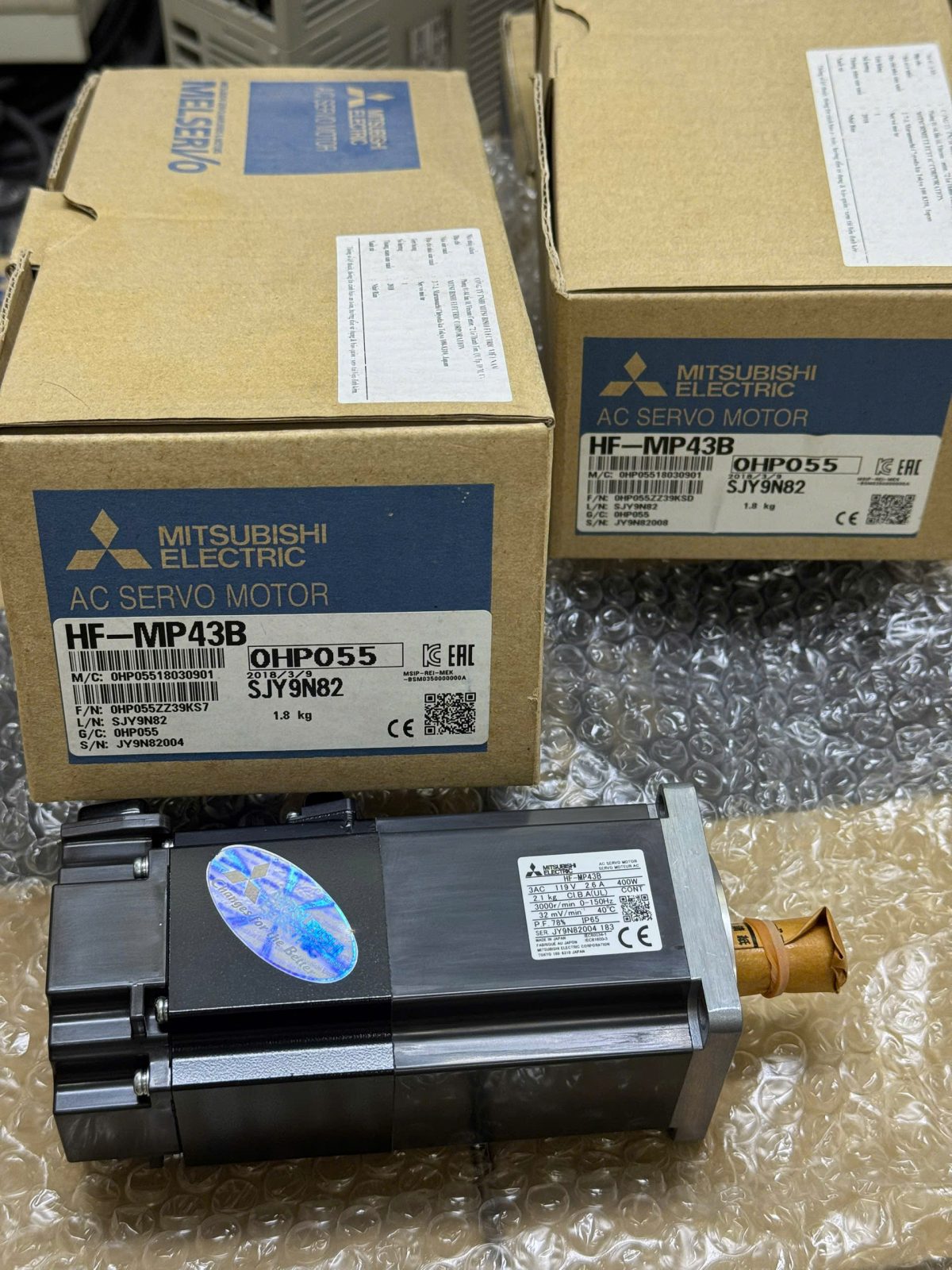 SERVO MOTOR MITSUBISHI HF-MP43B