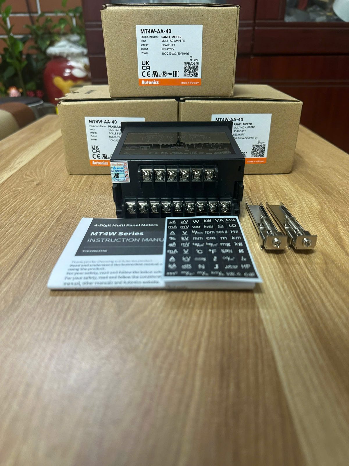 ĐỒNG HỒ ĐO ĐIỆN MT4W-AA-40