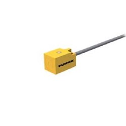 Cảm biến tiệm cận Turck NI5-Q18-AP6X Cảm biến tiệm cận Turck NI5-Q18-AP6X