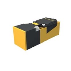 Cảm biến tiệm cận Turck BI15-CP40-VP4X2/S97 Cảm biến tiệm cận Turck BI15-CP40-VP4X2/S97