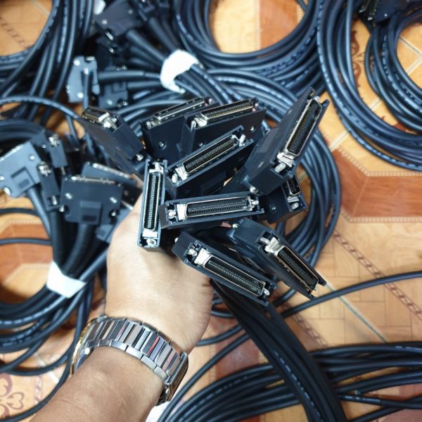 CÁP ĐIỀU KHIỂN SERVO MITSUBISHI MR-J3CN1