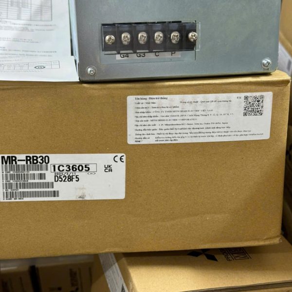 ĐIỆN TRỞ MITSUBISHI MR-RB30