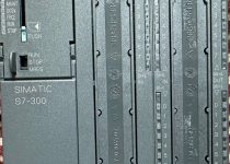SIEMENS S7-300 6ES7314-6EH04-0AB0