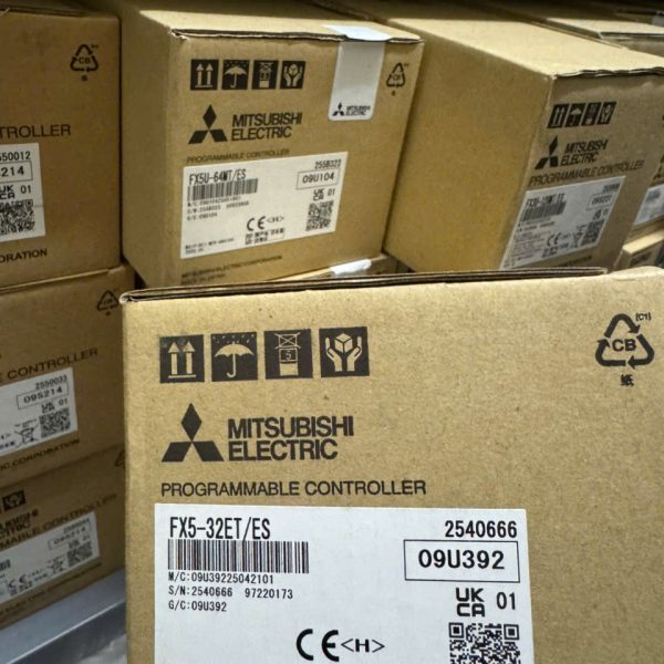 MODULE MITSUBISHI FX5-32ET/ES MODULE MITSUBISHI FX5-32ET/ES