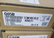 ĐẾ PLC MITSUBISHI Q65B